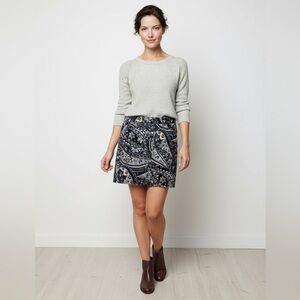 Ann Taylor corduroy skirt. Size: 10